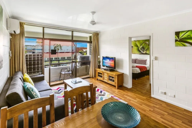 1 Bedroom Apartment with balcony