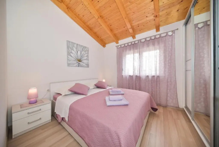 Apartment Irena