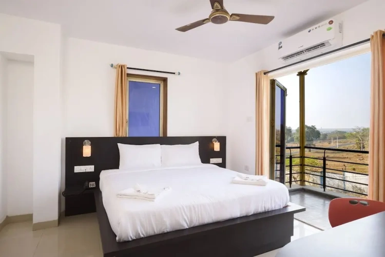 Classic Double room with garden view