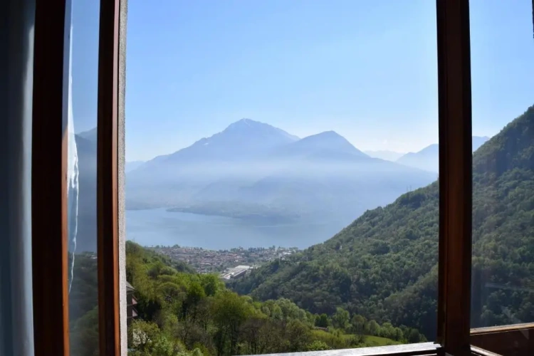 Standard Double room with view