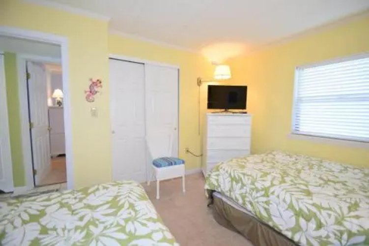 Diamond Beach 403