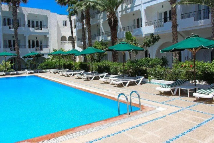 Hotel Emira