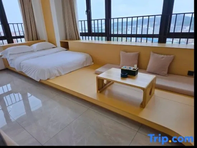 1 Bedroom Suite