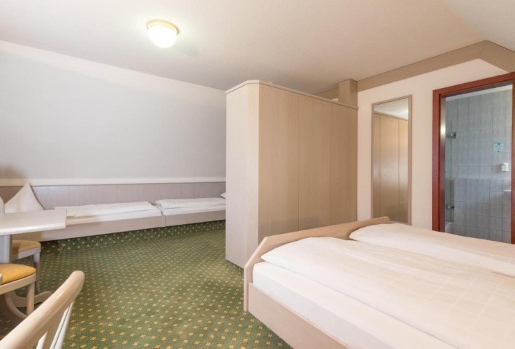 Standard Quadruple room