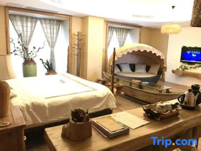 Senlin Renjia Hotel