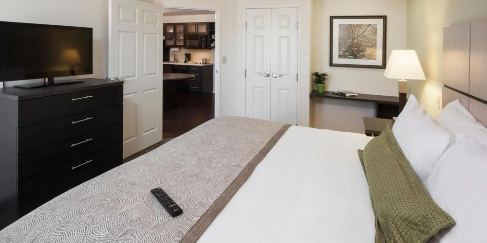 Candlewood Suites Pearl by IHG