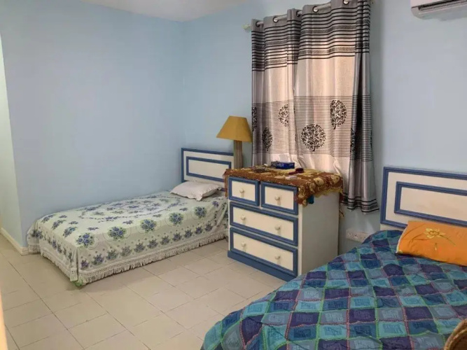 Well equipped peaceful 3 bedroom apartment