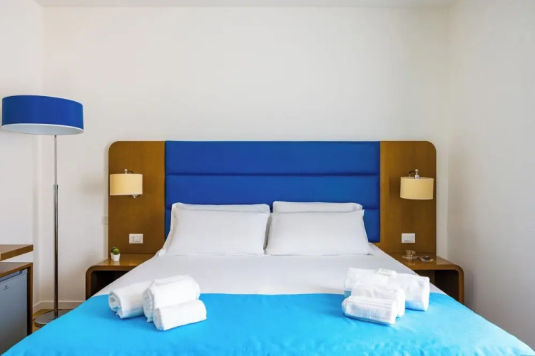 Carlo III guest house
