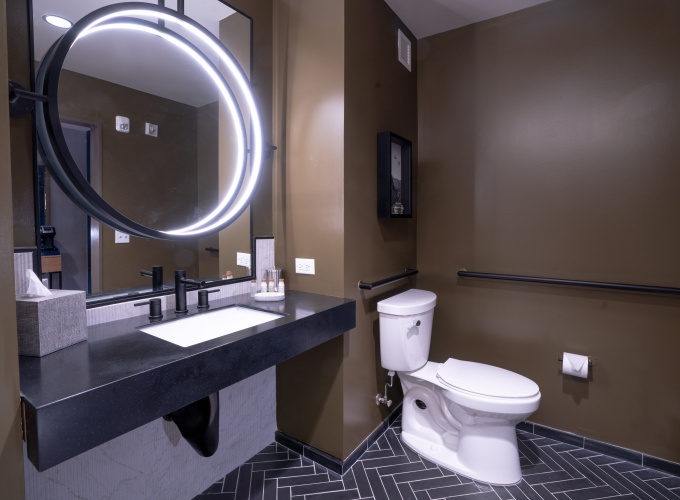 Hotel Indigo Columbus At Riverfront Place photo 11