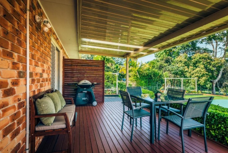 1 Bedroom Apartment with garden view