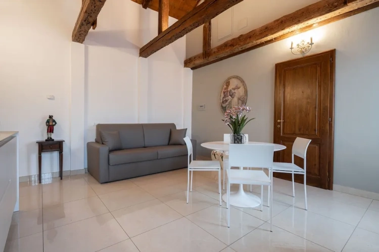 Classic Apartment