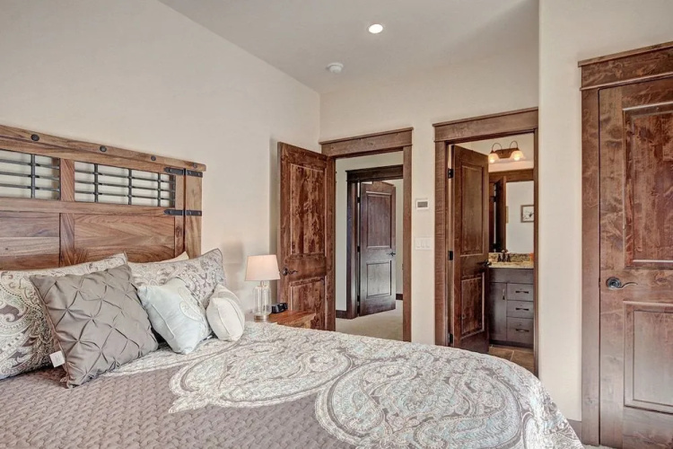 47 River Run Townhomes 3 Bedroom Townhouse by RedAwning