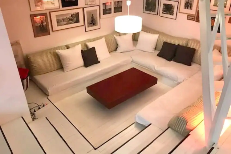 House With 4 Bedrooms in Paris, With Wifi