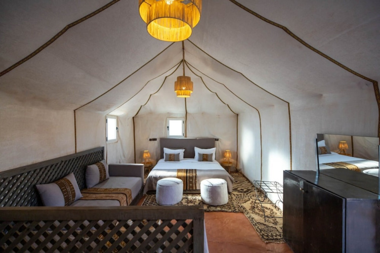 Merzouga  Aicha Luxury Camp