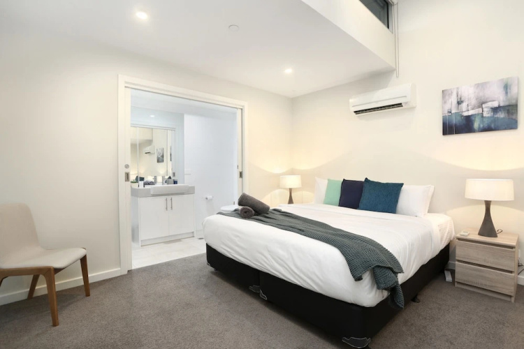 StayCentral Brunswick Penthouse