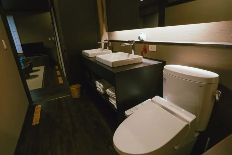 Omiya Ryokan