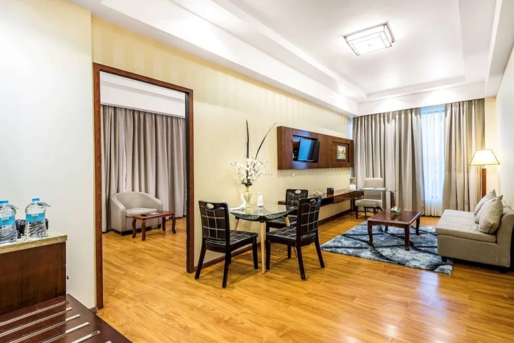 Double Suite