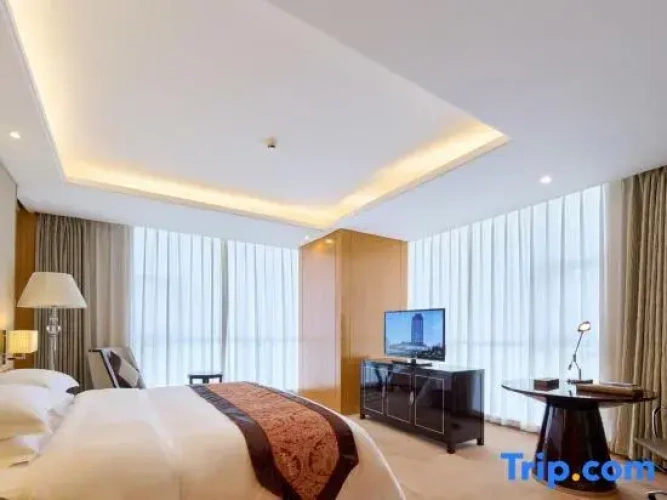 Deluxe Double Suite