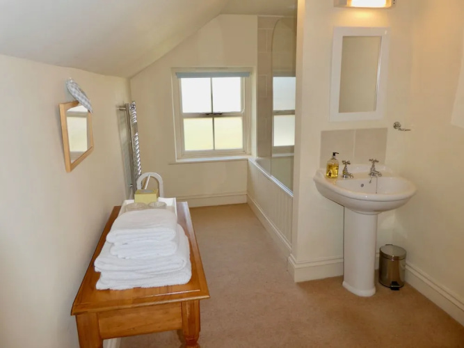Dartmoor House B&B