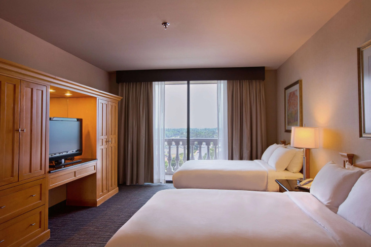 DoubleTree Suites by Hilton Hotel McAllen