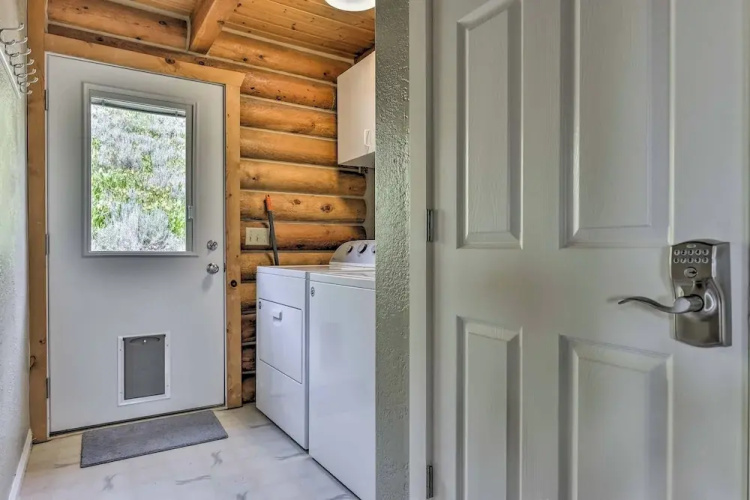 Spacious Hilltop Cabin w/ Deck & Scenic Views!