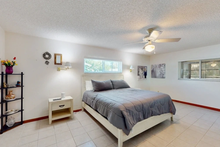 3 Bedrooms Cottage