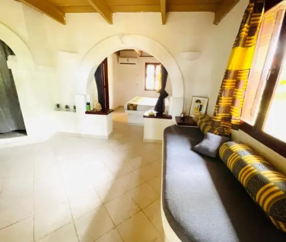 African Queen Lodge