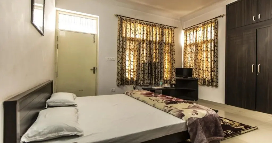 B P Guest House