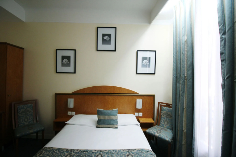 Hotel Crystal Reims Centre