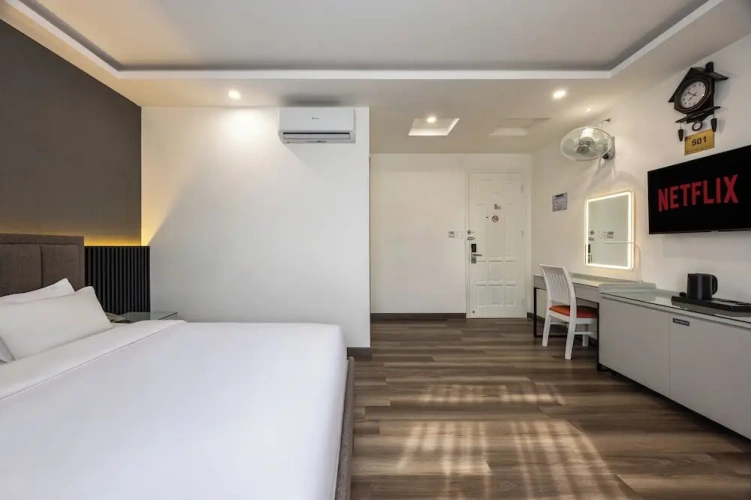 Guest rooms