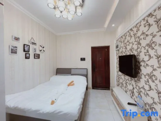 Standard Twin room with river view