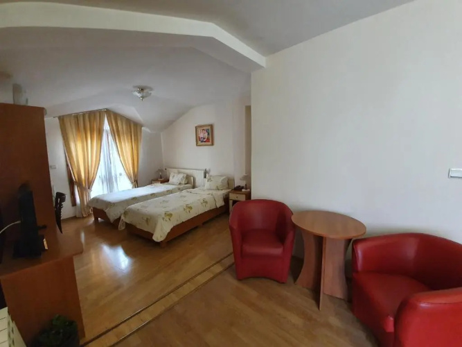Primavera 1 Hotel