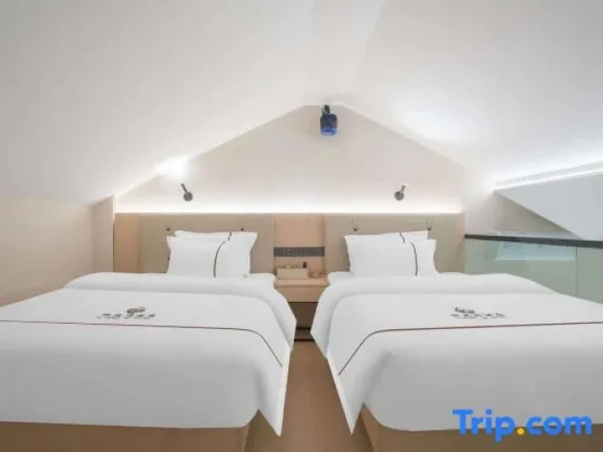 Triple Suite