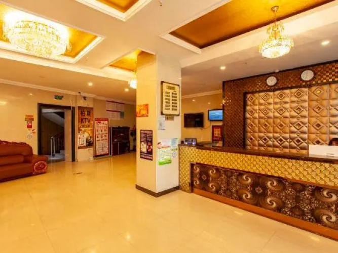 Donggang Hotel
