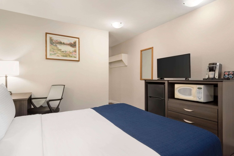 Travelodge By Wyndham Mcbride photo 7
