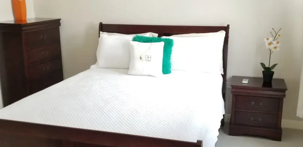 1 Bedroom Apartment with balcony