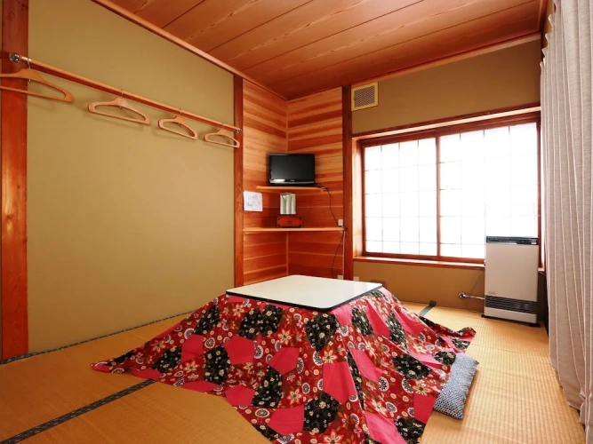 Economy room