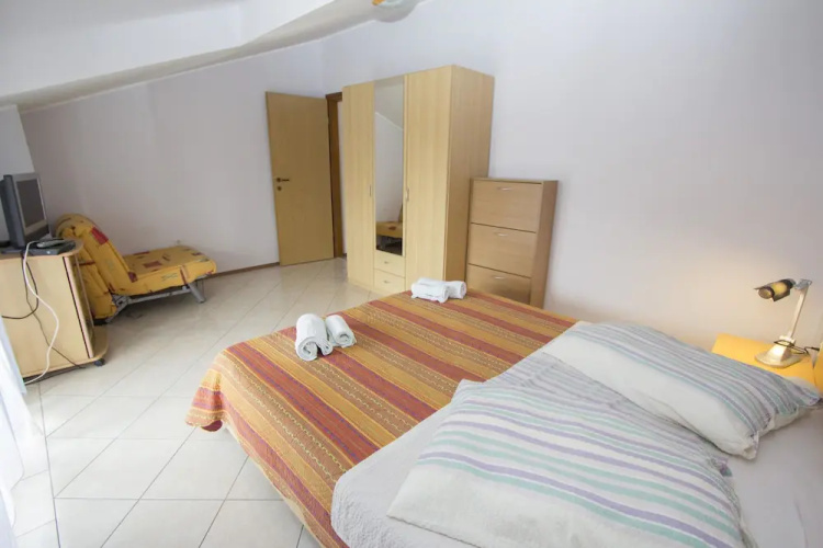 Apartments Rajci