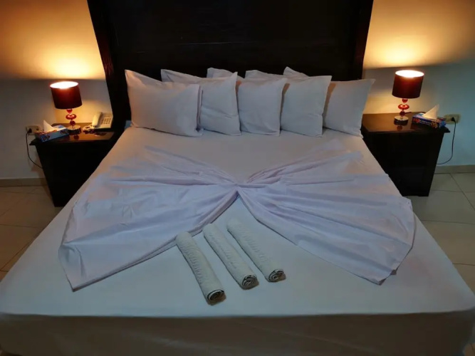 Alfakher Hotel Apartments