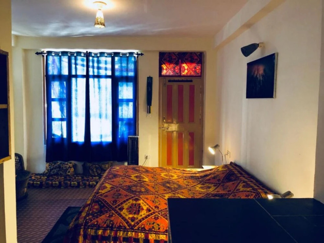 Goroomgo The Rama's Manali