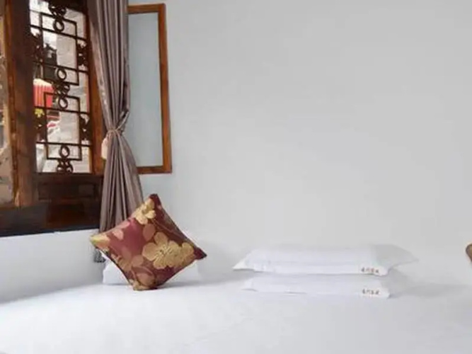 New Dragon Gate Guest House