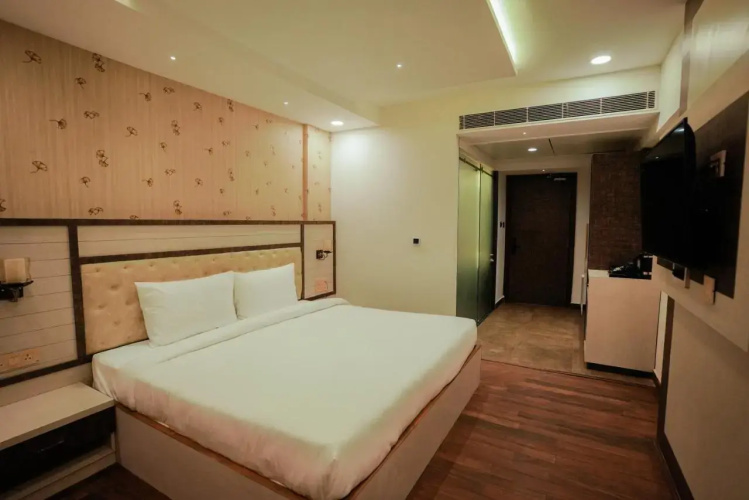 Royal Ritz