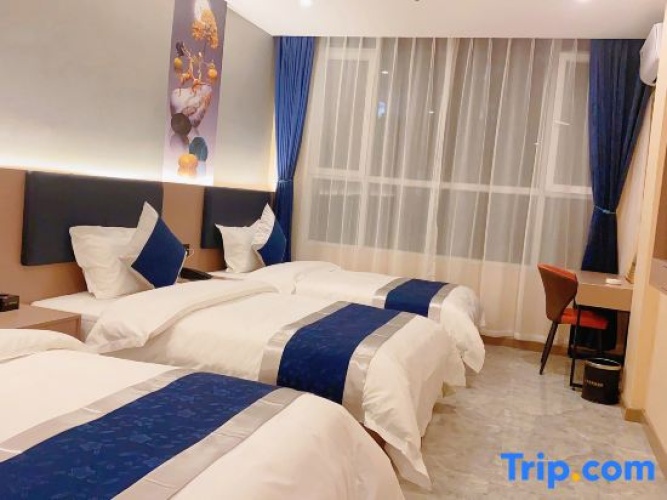 Deluxe Triple room