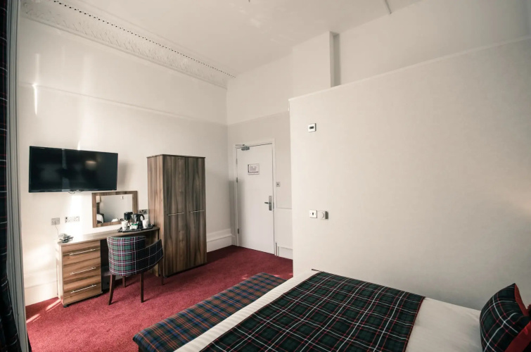 Royal West End Hotel