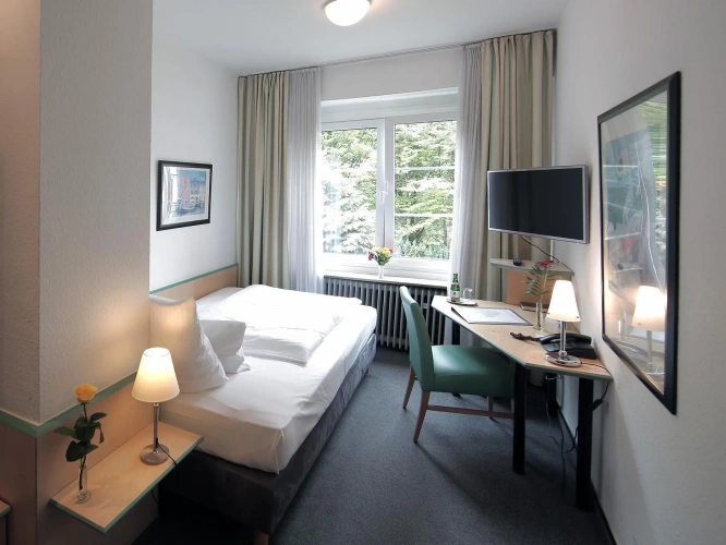 Standard Single room