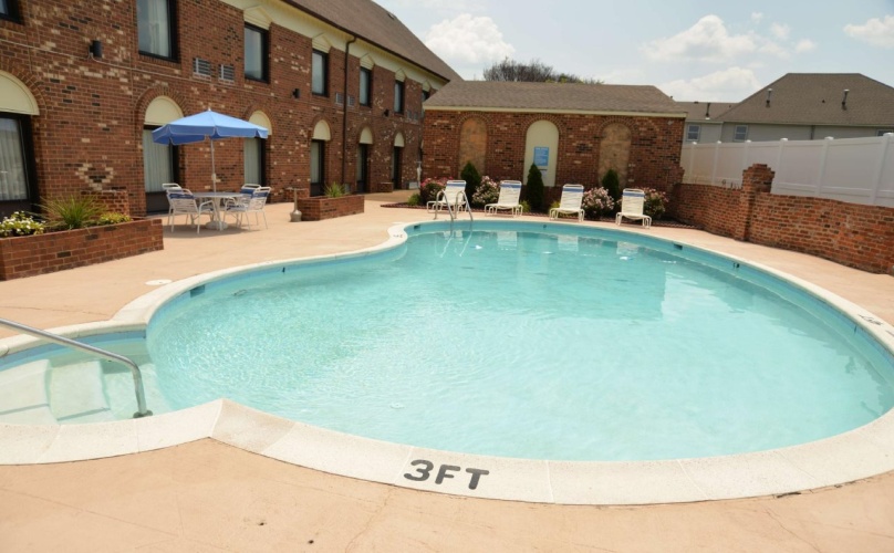 Best Western Plus Governor's Inn photo 15