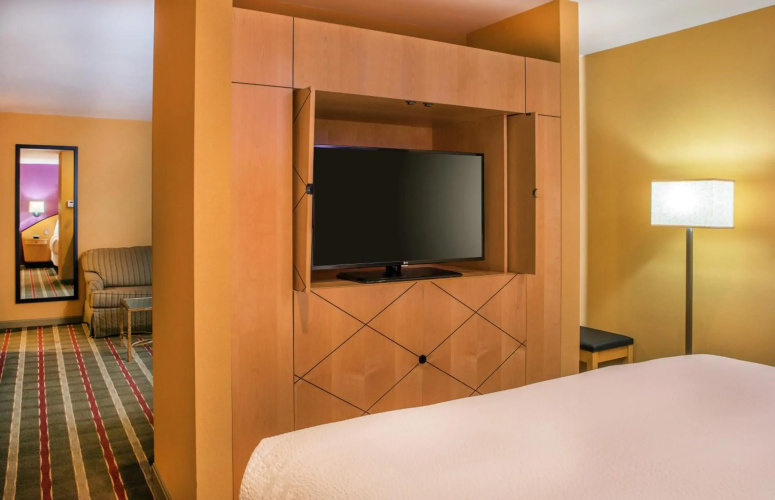 Pier 5 Hotel Baltimore
