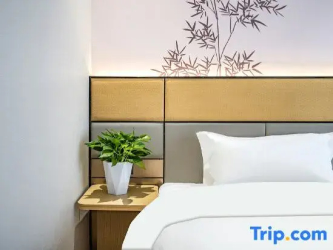 Saihuli Yu Hotel