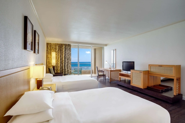 Twin room oceanfront