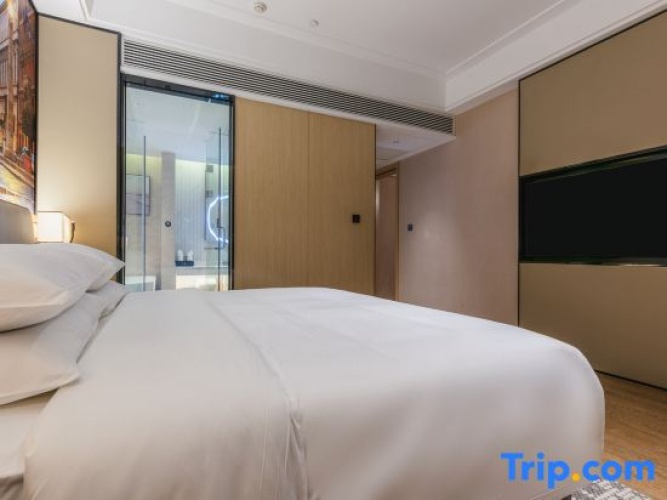 Deluxe Double Suite